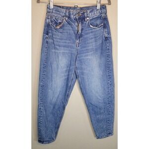 American Eagle Relaxed Mom Jeans 2 Short High Rise 100% Cotton Vintage Wash